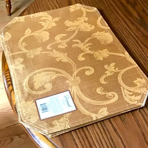 6 Damask Gold Placemats NWT - Picture 1 of 4